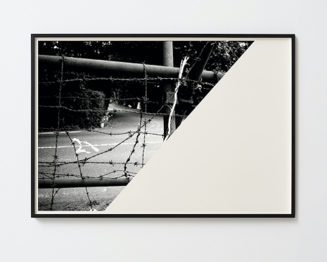 E.B. Itso, Untitled (You Can’t Choose Your Neigh- bours) (VIII), 2025 , Galleri Nicolai Wallner