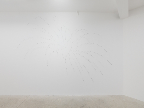 Ruoxi Jin, Sans-titre (feu d’artifice), 2025 , Mennour