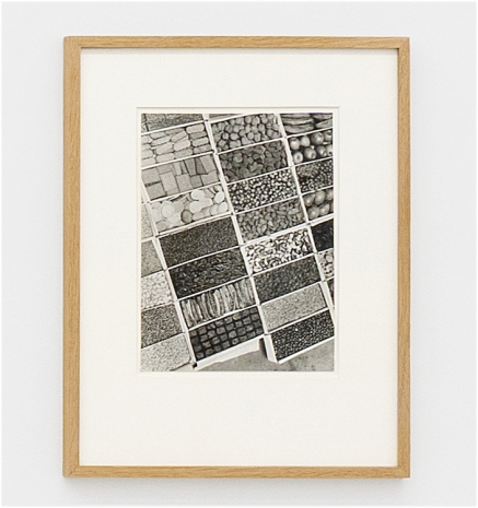 Anton Stankowski, Reformhausangebot / Vegetarisch (Health Food Store Offerings / Vegetarian), 1931, galerie frank elbaz