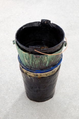 Nina Jayasuriya, Action de fuir, de s’éloigner, 2025, Mennour