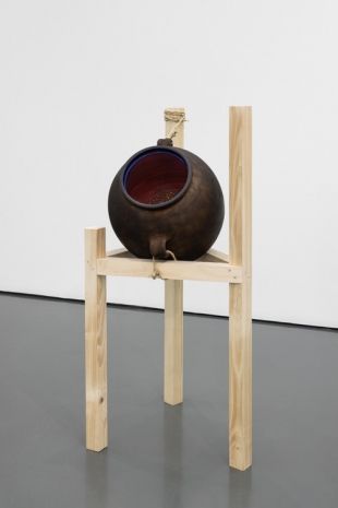 Manuel Chavajay, Untitled (Rupeequul Kaajuleew /vientre de los cosmos) - Escultura no1, 2024-2026 , Pedro Cera