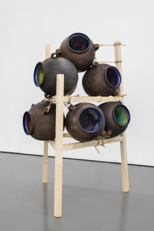 Manuel Chavajay, Untitled (Rupeequul Kaajuleew /vientre de los cosmos) - Escultura no5, 2024-2026 , Pedro Cera