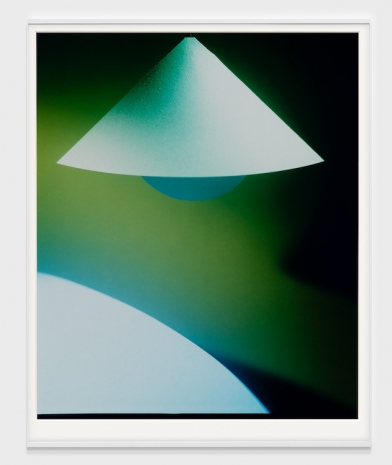 João Maria Gusmão, Ceiling lamp off, 2025 , Sies + Höke Galerie