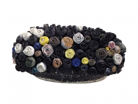 Simone Leigh , Rose Covered Cowrie Shell, 2013 , GAVLAK