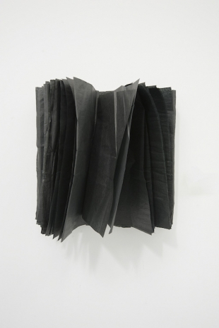 Joël Andrianomearisoa , Labyrinth of Passions (JA299), 2013 , Sabrina Amrani