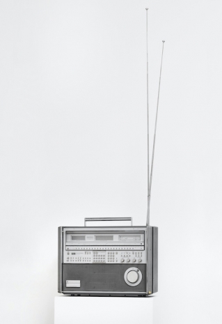 Isa Genzken, Weltempfänger (multi-band radio receiver), 1982 , Galerie Buchholz