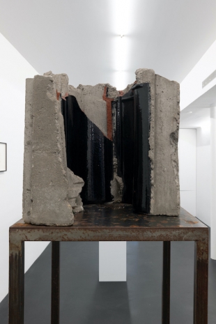 Isa Genzken, Pavillon II, 1989 , Galerie Buchholz