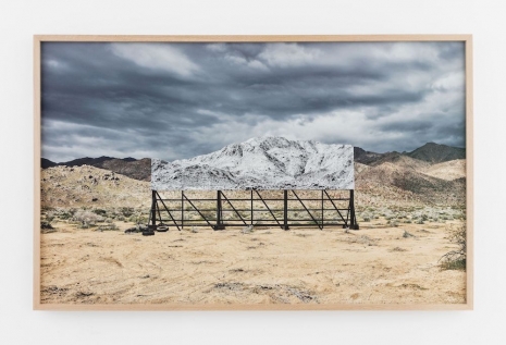 JR, Giants, Death Valley, Billboard, Mars 5, 2017, 9:46 am, California, USA, 2017 , Perrotin