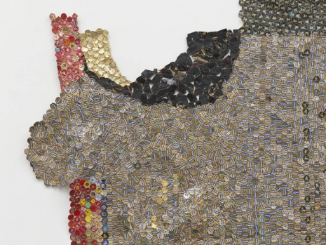 El Anatsui, LuwVor III, 2025 , White Cube