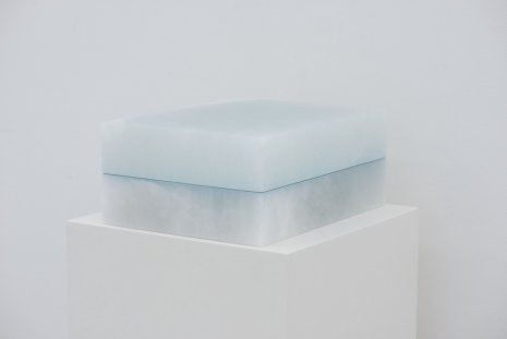 Ettore Spalletti , Scatola di colore (Pandora, verde dei prati), 1991 , Marian Goodman Gallery