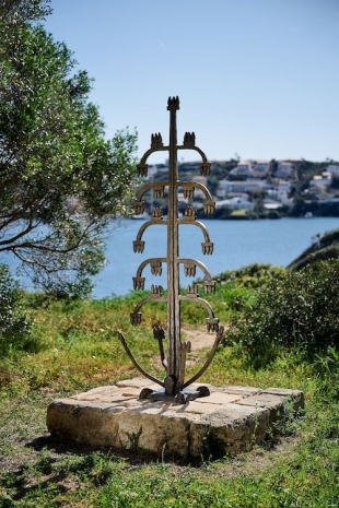 Ali Cherri, Tree of Life, 2023, Hauser & Wirth