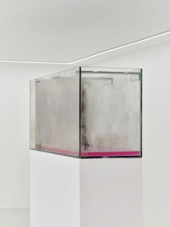 Jean-Charles de Quillacq, Camionneur empileur emballeur, 2023 , Hauser & Wirth