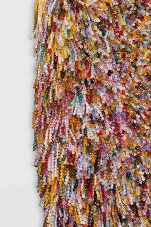Paola Pivi, Senza titolo (perle), 2005, MASSIMODECARLO