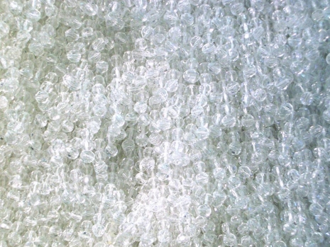 Paola Pivi, Senza titolo (perle), 1999-2000 , MASSIMODECARLO