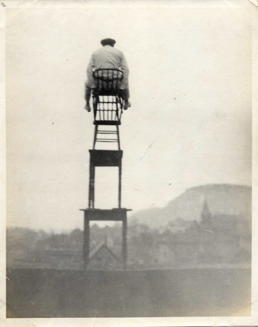 Linda Fregni Nagler , Untitled (Daredevil balancing), from the series Pour Commander à l'air, 2014-2026, 2026 , Monica De Cardenas