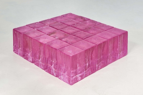 Ann Veronica Janssens , 25 Pink Blocks (600), 2016 , Alfonso Artiaco