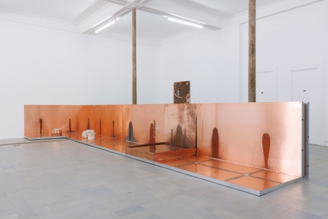 Lou Masduraud, Self-portrait as a fountain of you (identity crisis), 2024, Galerie Mezzanin