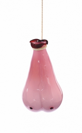 Maria Roosen, Hanging Breast Mouth, 2013, AKINCI