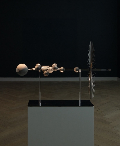 Yael Bartana , Light to the Nations – Generation Ship, 2023, Galerie Peter Kilchmann