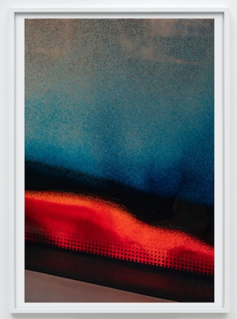 Paul Hutchinson, spray, verso, 2026 , Sies + Höke Galerie