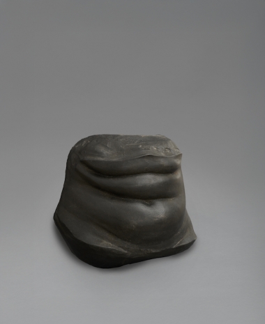 Alina Szapocznikow, Ventre-coussin [Brzuch-poduszka] (Belly Cushion), 1968, Loevenbruck
