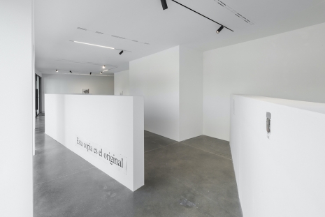 Ilê Sartuzi, Strategies to make a Richard Serra disappear, 2026, Pedro Cera