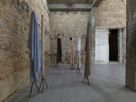 Michael Kleine, Stands, 2026 , Sylvia Kouvali