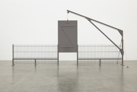 Cosima von Bonin , DEESKALATIONSTRAINING (SHARK LOCK), 2007 , Galerie Neu