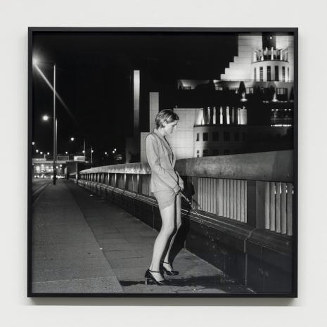 Sophy Rickett , Vauxhall Bridge, 1995 , Galerie Neu