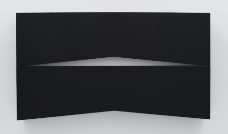 Carmen Herrera , Gemini (Black), 1971/2019 , Lisson Gallery