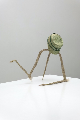 Rasmus Myrup, Chapeau Chéri·e·x (Herbe Verte), 2025-2026, Galleri Nicolai Wallner