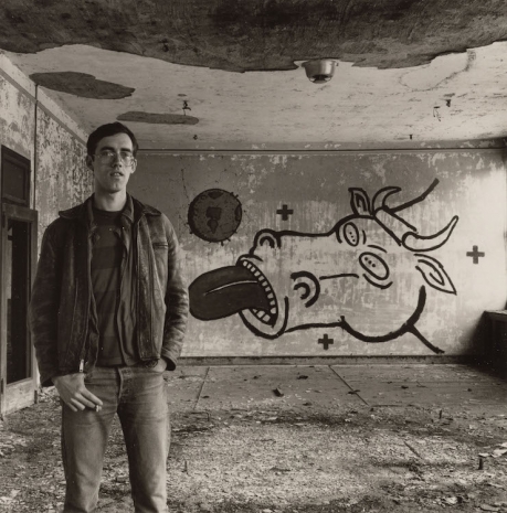 David Wojnarowicz, Untitled (David Wojnarowicz with cow mural), 1983, The Modern Institute