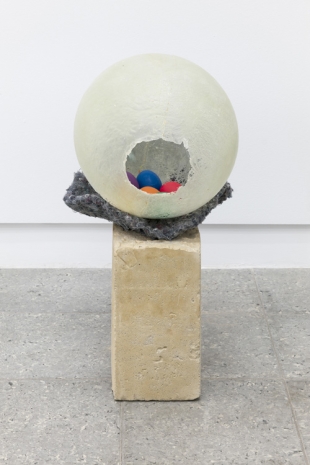 David Bestué, Gran ojo, 2026 , Galería Ehrhardt Flórez