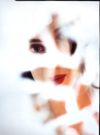 David Seidner , In Studio Italian Vogue Bellezza ciba 177, 1987 , Luhring Augustine Chelsea