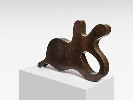 Hans Arp, Ruhende / Allongée (Reclining), 1960 (cast 1960) , Hauser & Wirth