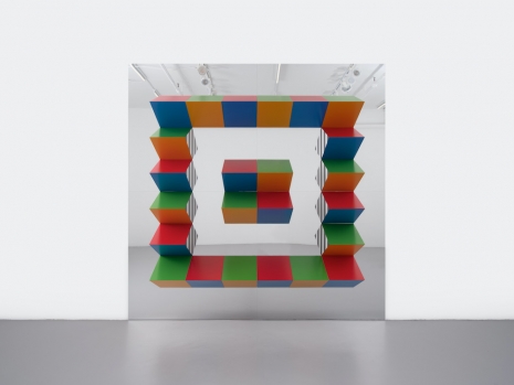 Daniel Buren , Prismes et miroirs : Haut-relief - DBPF 7, 2019 , Bortolami Gallery