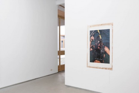 Valerie Snobeck, Go Down (reproductions), 2013, Galerie Catherine Bastide