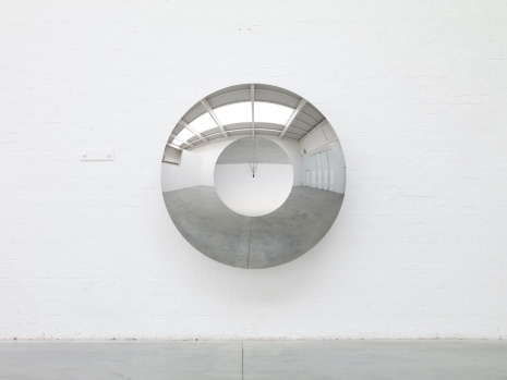 Anish Kapoor, Concave Convex Mirror (Circle), 2019, Mennour