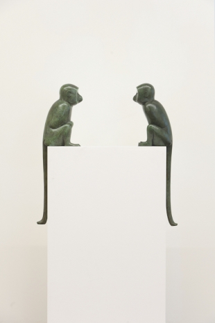 François-Xavier Lalanne, Paire de Singes Attentifs, SI 1992- SII 1999, Galerie Mitterrand