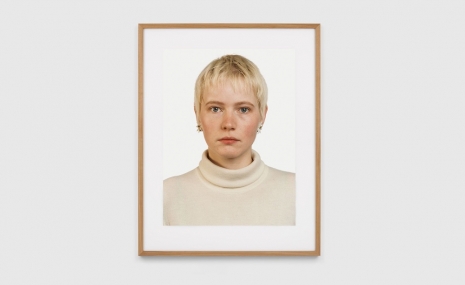 Thomas Ruff, Porträt (A. Kachold), 1987 , David Zwirner