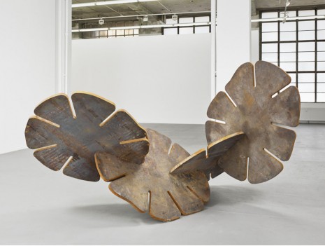 Ernesto Neto, hand play mind, 2013, Galerie Max Hetzler