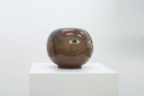 Anna Lea Hucht, Untitled (Vase 2), 2007, Meyer Riegger