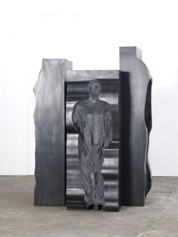 Asta Gröting, Space Between a Family, 2013, carlier I gebauer