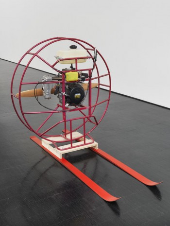 Roman Signer, Motor mit Propeller, 2013, Galerie Barbara Weiss