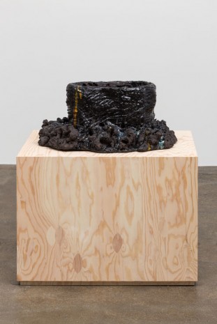 Mai-Thu Perret, Among gods and humans, only I know, 2014, David Kordansky Gallery