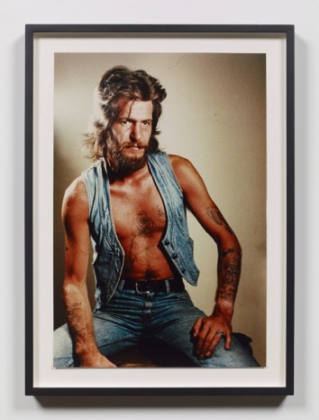 Karlheinz Weinberger, Portrait eines Rocker, c. 1975, Maccarone