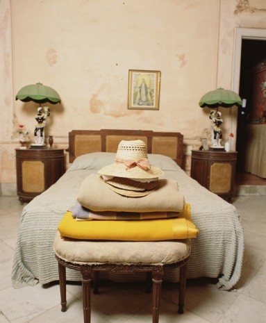 Andres Serrano, The Hat, 2012, Galerie Nathalie Obadia