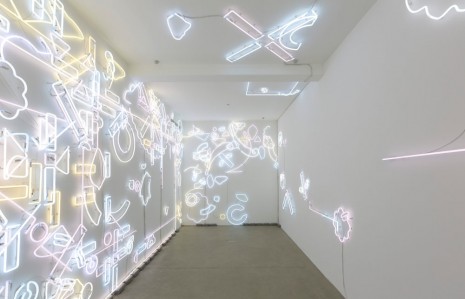 Pae White, Lucky Charms, 2014, kaufmann repetto