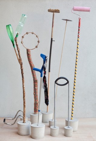 Katrin Plavcak, Tools for painting, tools for walking, 2014, Galerie Mezzanin