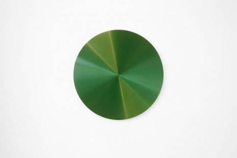 Ann Veronica Janssens, Disque vert, 2010-2013, Bortolami Gallery